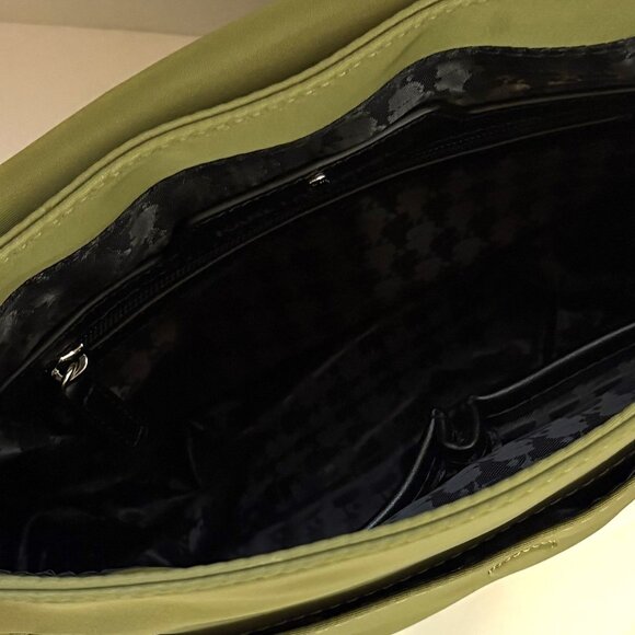 BNWT Karl Lagerfeld Paris Crossbody Shoulder Bag Purse - Picture 5 of 7